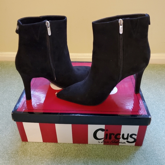 CIRCUS BY SAM EDELMAN BLACK POINTED BOOTIE (WIDE W - Picture 4 of 6